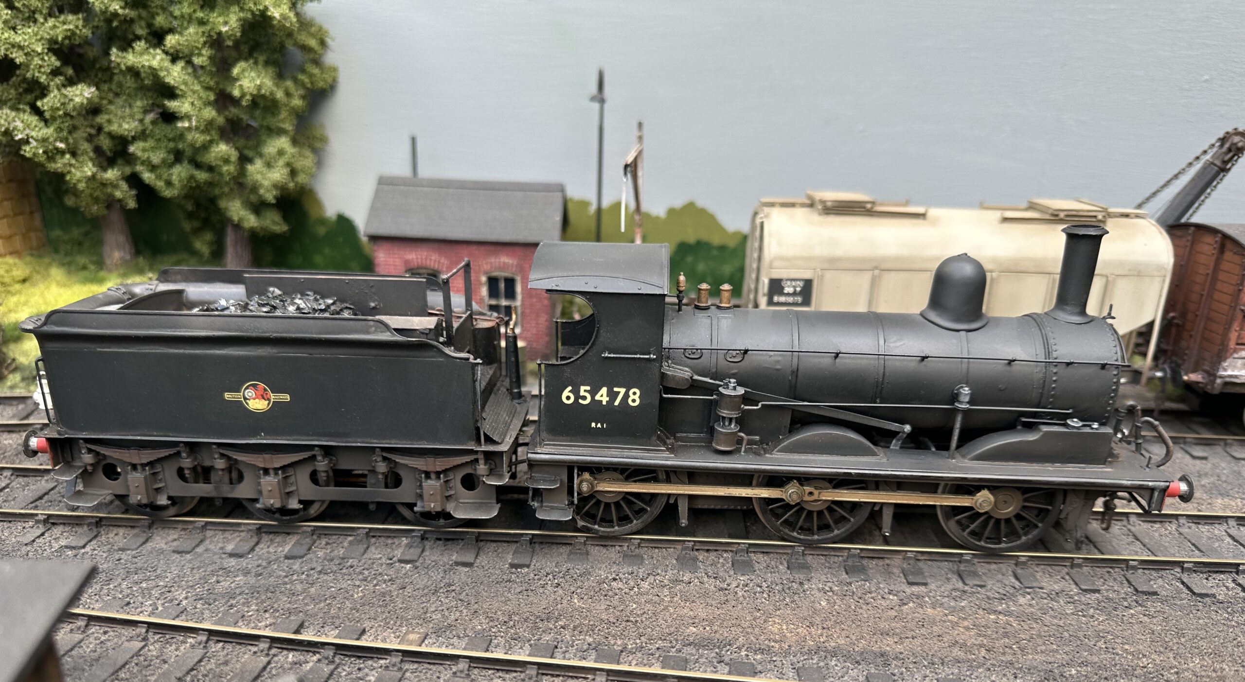 J15 Model Train O Gauge J15 on Little Sefton. | Kelvins Railway Models